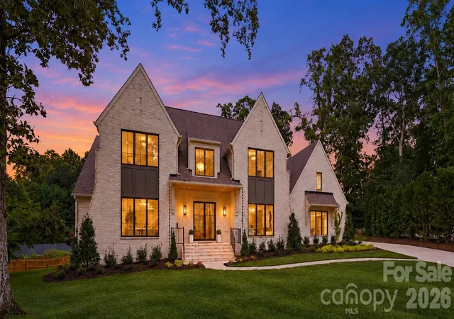 Photo 1 of Mansion for sale at 125 Randstone Ct, Charlotte, NC 28211 | MLS# 4386565 | Listing updated on 2026-10-24