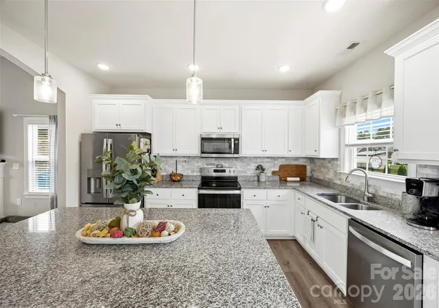 Photo 4 of Single family home for sale at 268 Ella Dr, Locust, NC 28097 | MLS# 4386566 | Listing updated on 2026-10-05