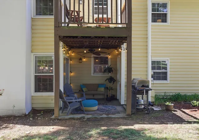 Homes for sale in Charlotte, NC | 3304 Selwyn Farms Lane, Charlotte, NC 28209 | Houzeo