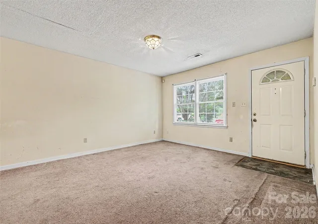 Homes for sale in Gastonia, NC | 808 Floyd Ln, Gastonia, NC 28052 | MLS# 4386598