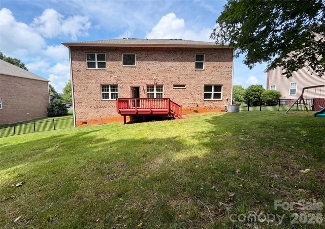 Photo 4 of Single family home for sale at 2115 Eskridge Ter, Clover, SC 29710 | MLS# 4386600 | Listing updated on 2026-10-20