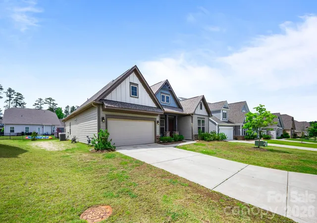 2nd image of 7920 Creek Park Dr, Denver, NC 28037 | MLS# 4386729