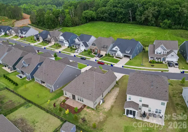 30th image of 7920 Creek Park Dr, Denver, NC 28037 | MLS# 4386729