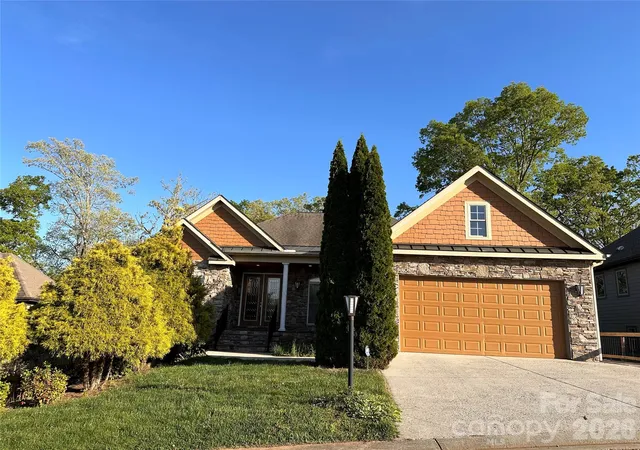 Photo 1 of Single family home for sale at 26 Stone House Rd, Arden, NC 28704 | MLS# 4386749 | Listing updated on 2026-06-25