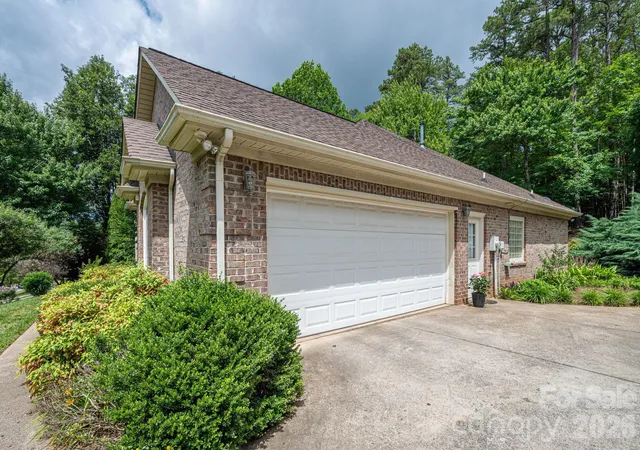 3rd image of 116 28Th Ave Nw, Hickory, NC 28601 | MLS# 4386796