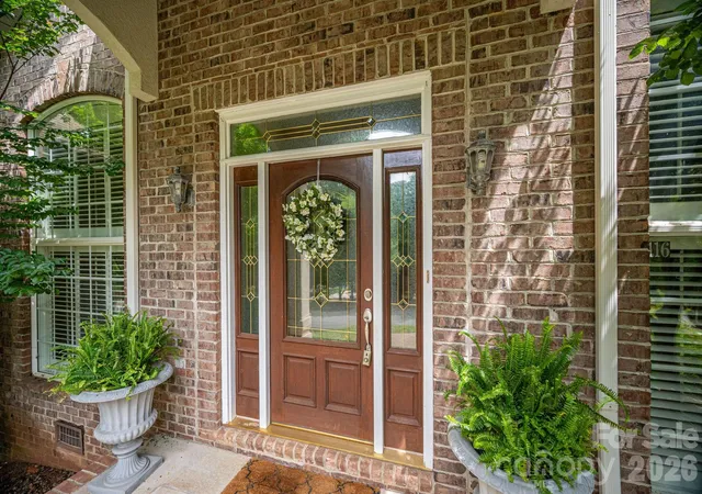 Photo 4 of Single family home for sale at 116 28th Avenue NW, Hickory, NC 28601 | MLS# 4386796 | Listing updated on 2026-08-29