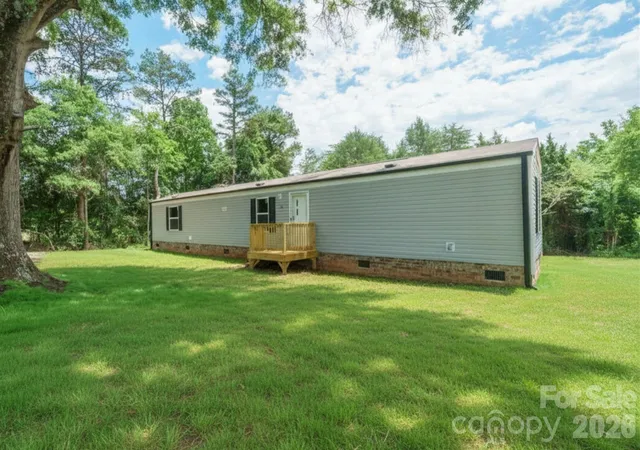 Homes for sale in Lincolnton, NC | 5101 Flay Rd, Lincolnton, NC 28092 | MLS# 4386812