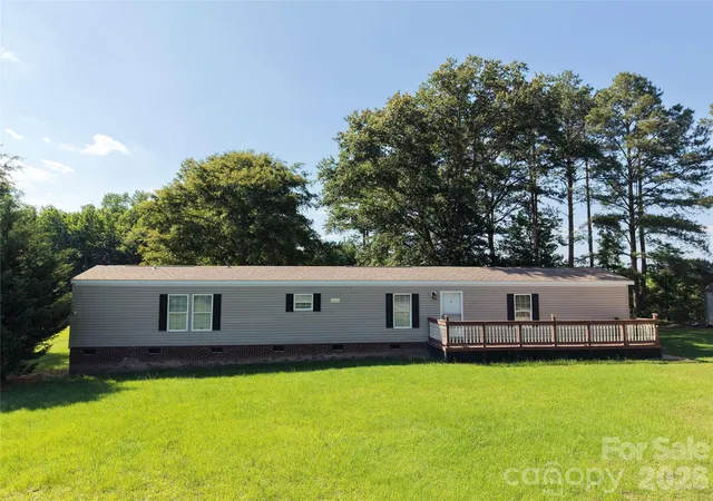 Homes for sale in Wadesboro, NC | 6036 Hwy 742 Hwy S, Wadesboro, NC 28170 | MLS# 4386818