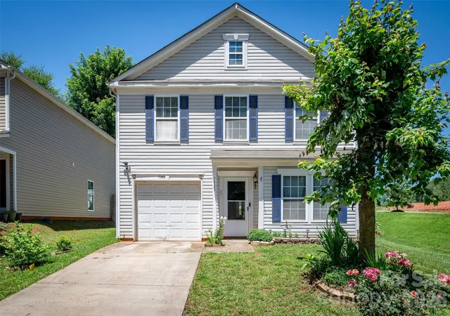 1st image of 7343 Fox Point Dr, Charlotte, NC 28269 | MLS# 4386822
