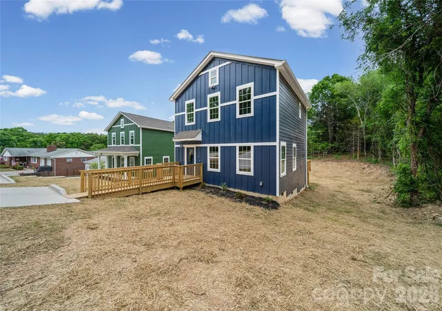 Photo 1 of Single family home for sale at 906 Dewey St, Badin, NC 28009 | MLS# 4386825 | Listing updated on 2026-10-03