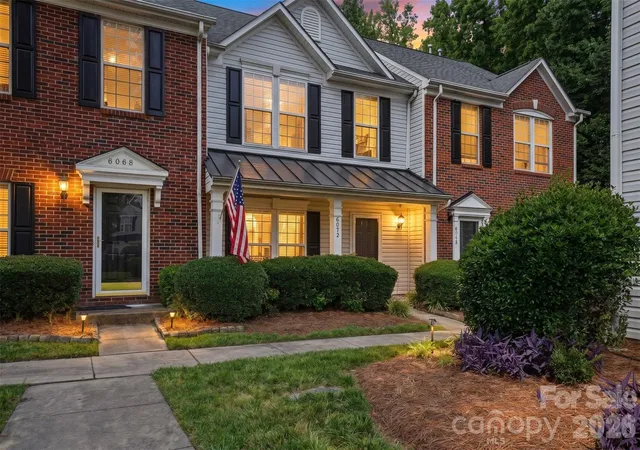 Homes for sale in Matthews, NC | 6072 Sapwood Ct, Matthews, NC 28104 | MLS# 4386827