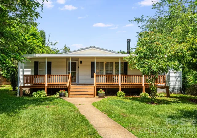 1st image of 234 White Clover Ln, Weaverville, NC 28787 | MLS# 4386852