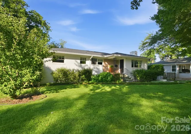Photo 1 of Single family home for sale at 733 Stanfield Dr, Charlotte, NC 28210 | MLS# 4386854 | Listing updated on 2026-08-25