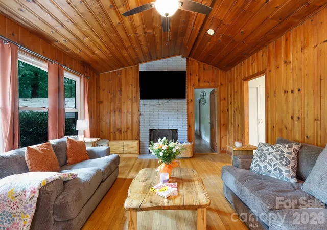 5th image of 202 Woodlawn Dr, York, SC 29745 | MLS# 4386882