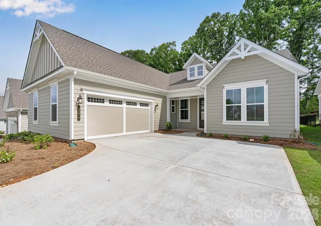 Homes for sale in Charlotte, NC | 13417 Cozy Ct, Charlotte, NC 28215 | MLS# 4386909