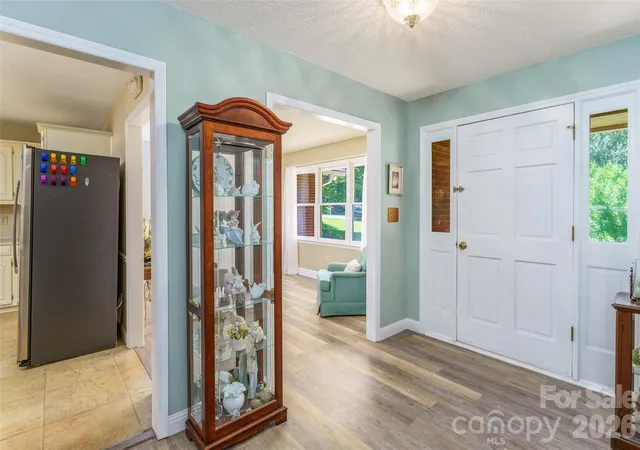 Photo 4 of Sale Pending at 7029 Forest Hills Dr, Denver, NC 28037 | MLS# 4386920 | Listing updated on 2026-09-20