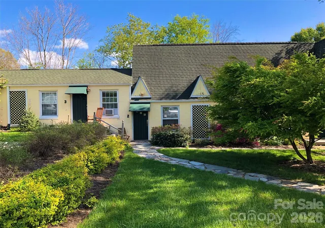 5th image of 375 Weaverville Rd, Asheville, NC 28804 | MLS# 4386938