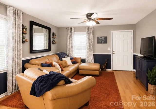 4th image of 1404 E Council St, Salisbury, NC 28146 | MLS# 4386965