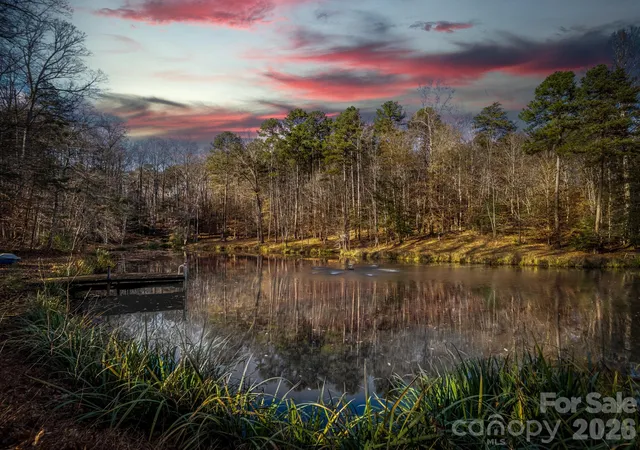 Photo 1 of Single family home for sale at 1090 N Saunders Dr, Catawba, NC 28609 | MLS# 4386981 | Listing updated on 2026-09-21