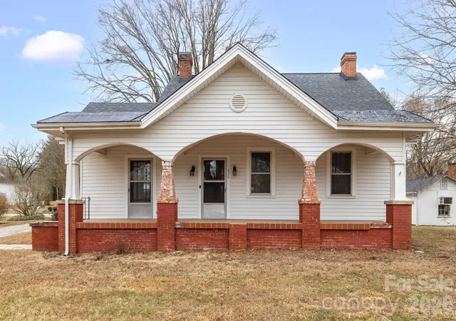 1st image of 1820 S Park Dr, Reidsville, NC 27320 | MLS# 4387015