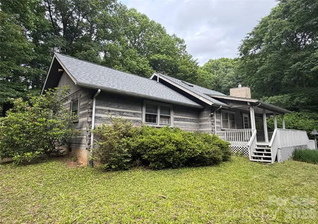 Homes for sale in Waynesville, NC | 377 Woodstream Rd, Waynesville, NC 28786 | MLS# 4387031