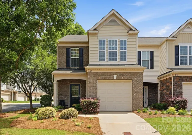 2nd image of 2403 Diplomat Ln, Charlotte, NC 28210 | MLS# 4387067