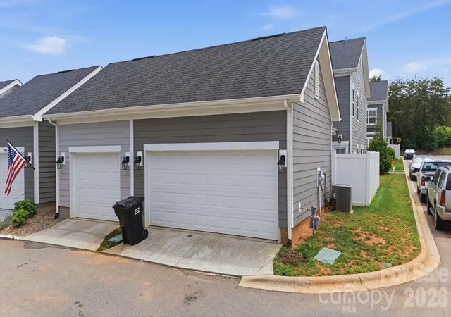 Homes for sale in Denver, NC | 2176 Moss Meadow Ln, Denver, NC 28037 | MLS# 4387081