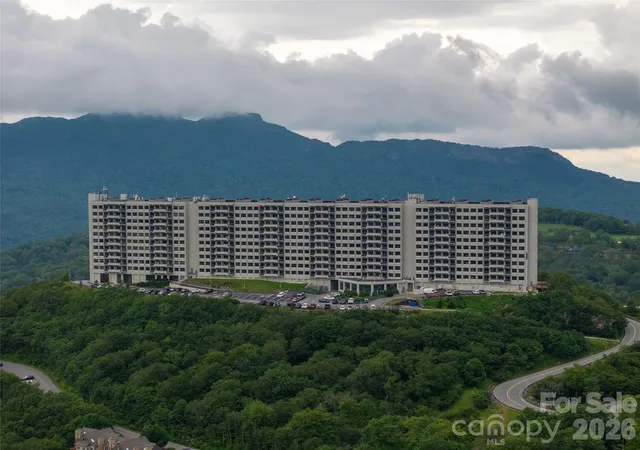Photo 2 of Condo for sale at 303 Sugar Top Dr #2909, Sugar Mountain, NC 28604 | MLS# 4387090 | Listing updated on 2026-08-04