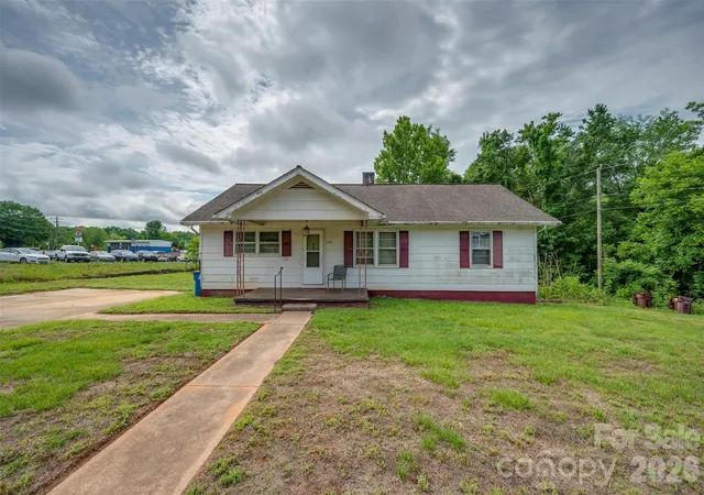 1st image of 500 Southern St, Rutherfordton, NC 28139 | MLS# 4387187