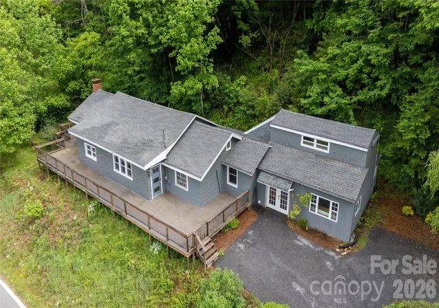 Homes for sale in Bakersville, NC | 3477 Cane Creek Rd, Bakersville, NC 28705 | MLS# 4387197