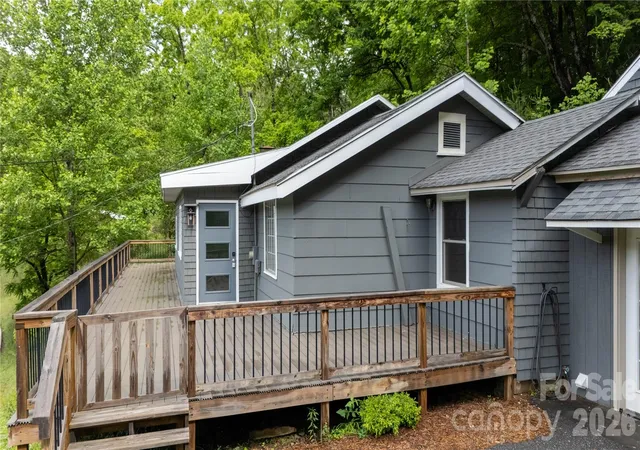 Homes for sale in Bakersville, NC | 3477 Cane Creek Rd, Bakersville, NC 28705 | MLS# 4387197