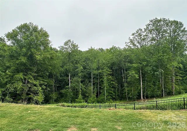 Photo 2 of Single family home for sale at 1261 Jenna Lynn Ct, Lowell, NC 28098 | MLS# 4387224 | Listing updated on 2026-10-03