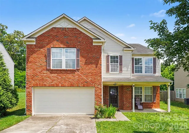 1st image of 3412 Aldwych Wy, Charlotte, NC 28216 | MLS# 4387238