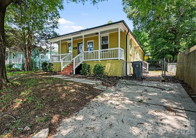 Photo 2 of Single family home for sale at 1820 Genesis Park Pl, Charlotte, NC 28206 | MLS# 4387246 | Listing updated on 2026-09-08