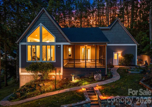 2nd image of 67 Reeses Ridge Ct, Hendersonville, NC 28739 | MLS# 4387257