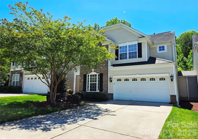1st image of 4815 Sterling Brooke Ln, Winston Salem, NC 27103 | MLS# 4387273