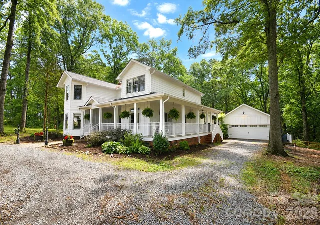 Homes for sale in Oakboro, NC | 18634 Newsome Rd, Oakboro, NC 28129 | MLS# 4387284