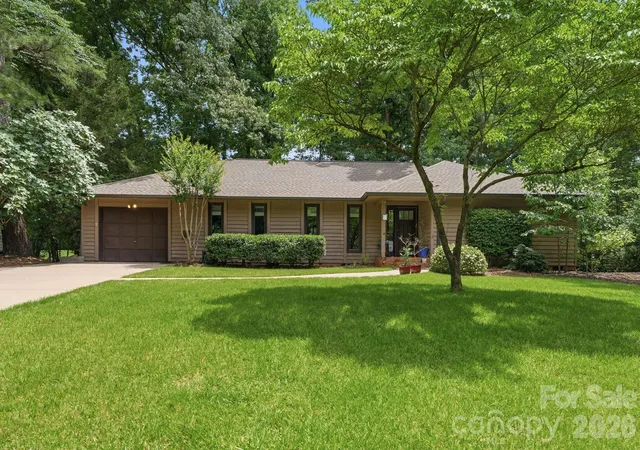 Photo 2 of Single family home for sale at 6 Catawba Ridge Ct #6, Clover, SC 29710 | MLS# 4387290 | Listing updated on 2026-09-23