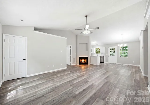 4th image of 6324 Grove Park Blvd, Charlotte, NC 28215 | MLS# 4387347