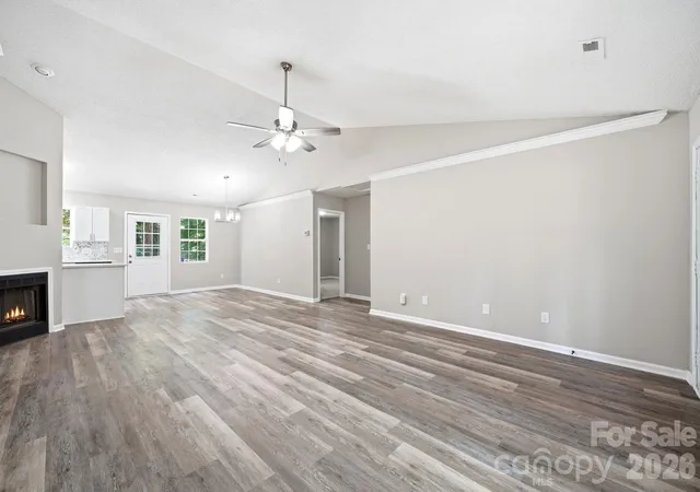 5th image of 6324 Grove Park Blvd, Charlotte, NC 28215 | MLS# 4387347