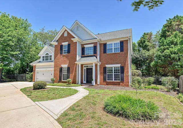 Single family home for sale at 9539 Stawell Dr, Huntersville, NC 28078 | MLS# 4387348