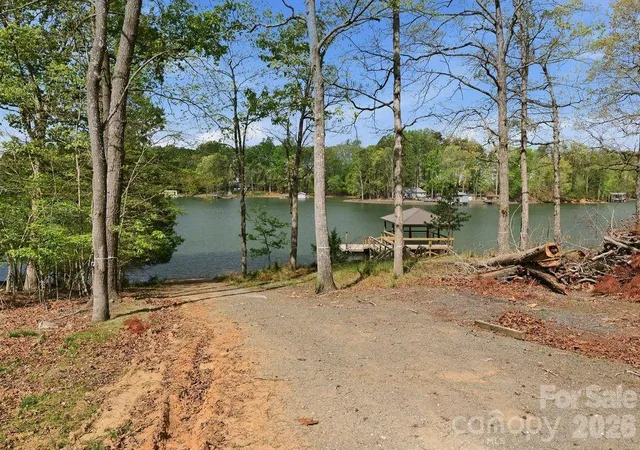 41st image of 21217 Lake Run Dr, Charlotte, NC 28278 | MLS# 4387370