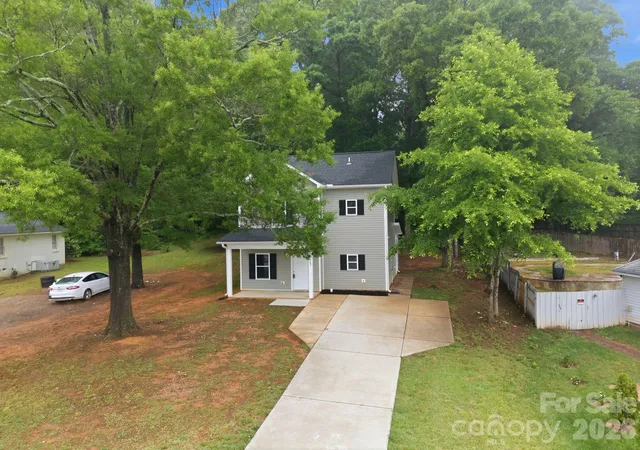 5th image of 8625 Terra Cotta Dr, Charlotte, NC 28215 | MLS# 4387374