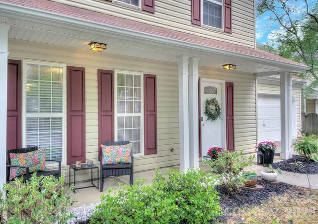 3rd image of 14439 Arbor Ridge Dr, Charlotte, NC 28273 | MLS# 4387394