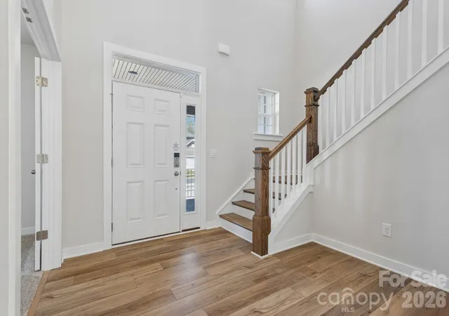 Photo 2 of Single family home for sale at 208 E Warfield Dr, Mooresville, NC 28115 | MLS# 4387406 | Listing updated on 2026-09-19