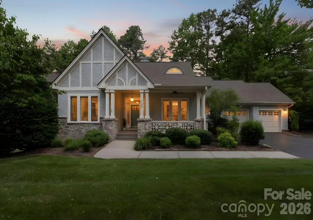 Homes for sale in Brevard, NC | 169 Camptown Rd, Brevard, NC 28712 | MLS# 4387417
