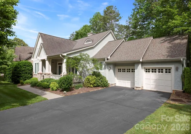 Homes for sale in Brevard, NC | 169 Camptown Rd, Brevard, NC 28712 | MLS# 4387417
