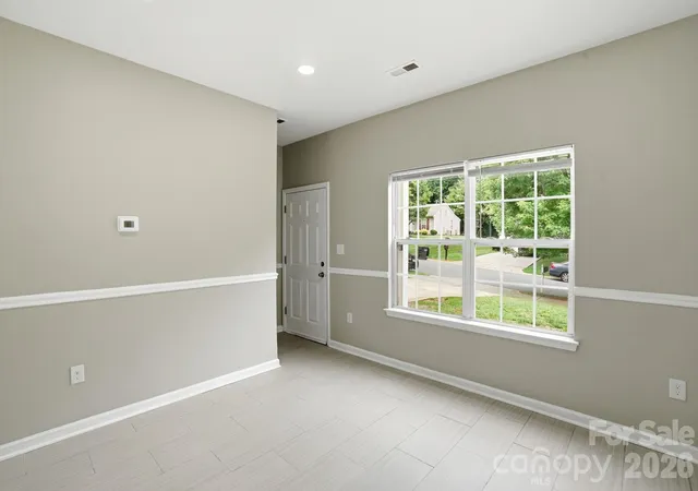 5th image of 5240 Javitz Rd, Charlotte, NC 28216 | MLS# 4387419