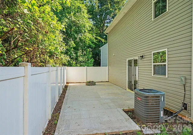 16th image of 1602 Joseph Hewes Ct, Charlotte, NC 28212 | MLS# 4387453