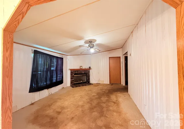 Homes for sale in Lancaster, SC | 1796 Deaton Dr, Lancaster, SC 29720 | MLS# 4387487